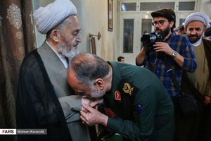 گزارش تصویری: دیدار نماینده ولی فقیه در سپاه با مراجع تقلید