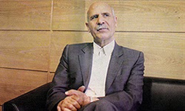 محمود طباطبایی جراح مغز