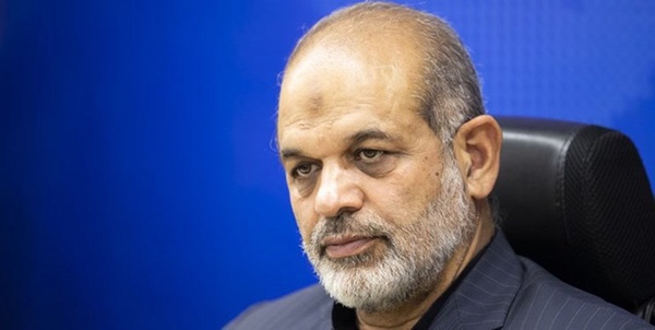 احمد وحیدی وزیر کشور