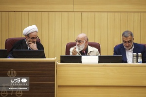 علیرضا زاکانی شهردار تهران، مهدی چمران رئیس شورای شهر تهران و حکمتعلی مظفری رئیس دیوان عدالت اداری 