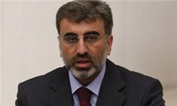 تانر ایلدیز وزیر انرژی و منابع طبیعی ترکیه
