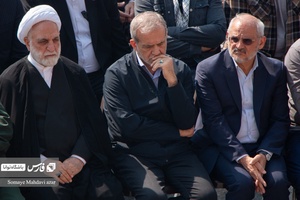 حضور سران کشوری و لشکری در تشییع پیکر «شهید نیلفروشان»