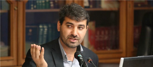 امیر انصاری مدیرکل حفاظت محیط زیست استان مرکزی