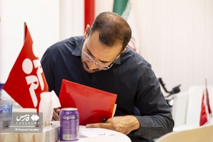 غرفه زمزم در نمایشگاه کار دانشگاه تهران 