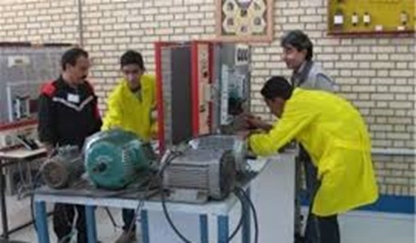 اموزشگاه فنی و حرفه ای