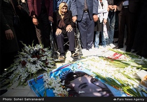 مادر شهید مجتبی صادقی در نخستین دیدار با فرزندش پس از 33 سال