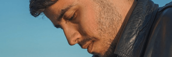 تصویر سربرگ نمایه‌ی ‌علیرضا وکیلی‌