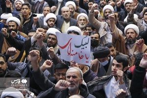 اجتماع حوزویان مشهد در حمایت از "مرجعیت و ولایت" 
