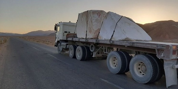 قاچاق سنگ معدن