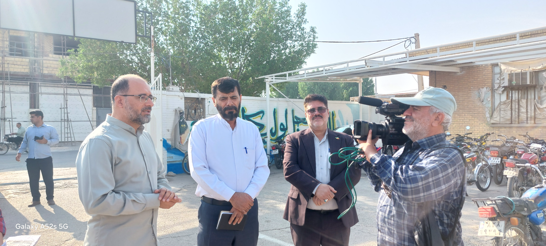 افتتاح زمین چمن مصنوعی دبیرستان شهید جوانمردی در قالب طرح میدان همدلی