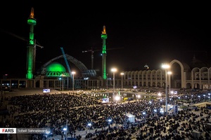 احیای شب بیست و یکم ماه رمضان در مصلی امام خمینی(ره)