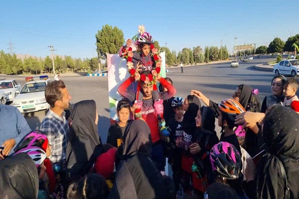 نونهال زرندی
