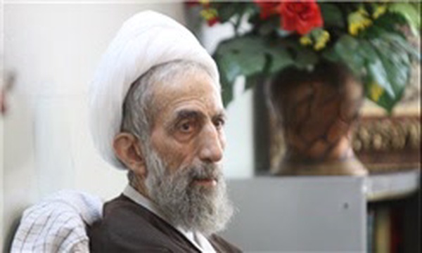 آیت‌الله باریک بین . نماینده ولی فقیه و امام جمعه قزوین
