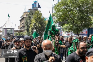 عزاداری ظهر تاسوعا در حسینیه کربلایی ها