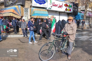 عکس| حاشیه راهپیمایی 22 بهمن