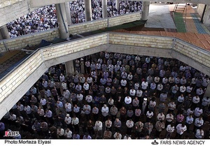 اقامه نماز عید فطر در زنجان