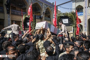 تشییع لاله‌ها در بهشت حرم