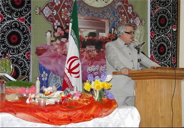 شعر دوست سفیر ایران در تاجیکستان در مراسم جشن نوروز با حضور ایرانیان مقیم تاجیکستان در سفارت ایران در دوشنبه