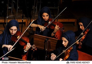 کنسرت نوای صلح به رهبری مهدی وجدانی