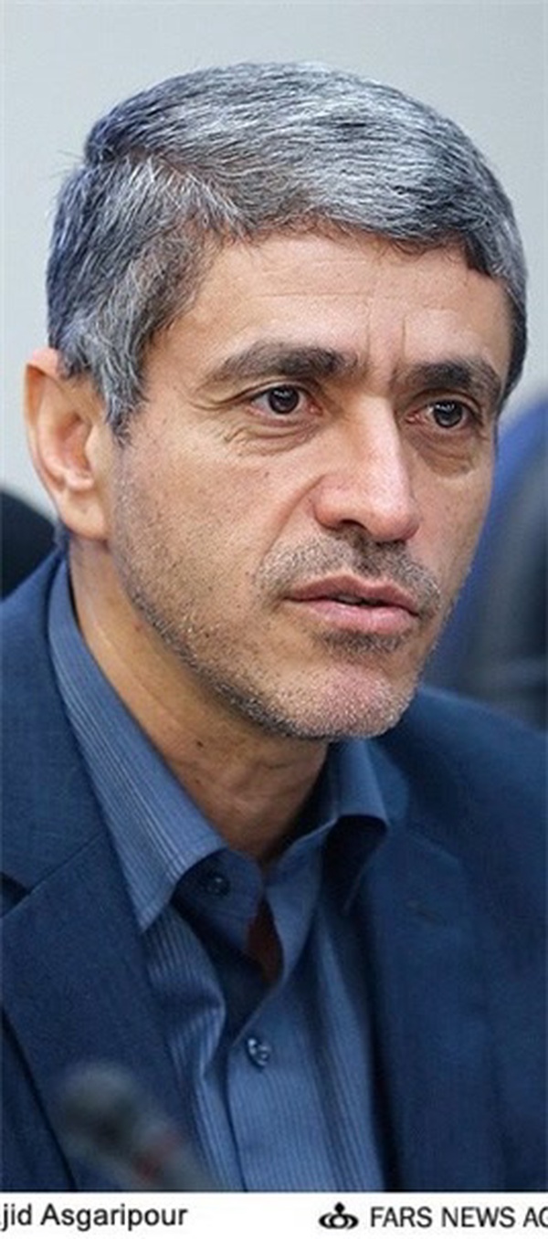 طیب نیا