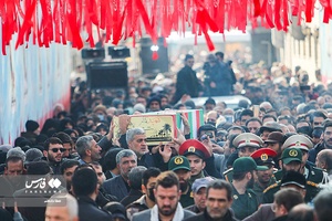 تشییع پیکر مطهر هشت شهید گمنام دفاع مقدس در تبریز