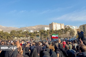 وداع و بدرقه پیکر «شهدای مدافع حرم»در شهرک شهید محلاتی در شهرک شهیدمحلاتی
