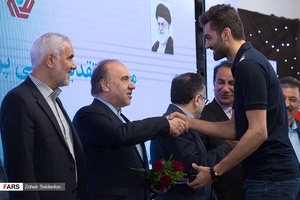 تقدیر از ملی پوشان والیبال