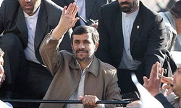 سفر احمدی نژاد به استان البرز