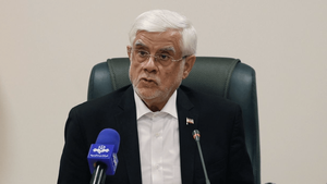 عارف: دولت از بخش خصوصی در هوش مصنوعی حمایت می‌کند