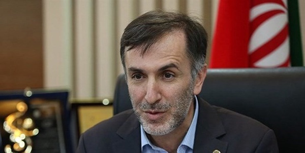 حمید زادبوم
