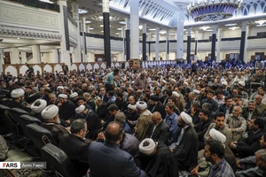 مردم شیراز آیت الله ایمانی را بدرقه کردند