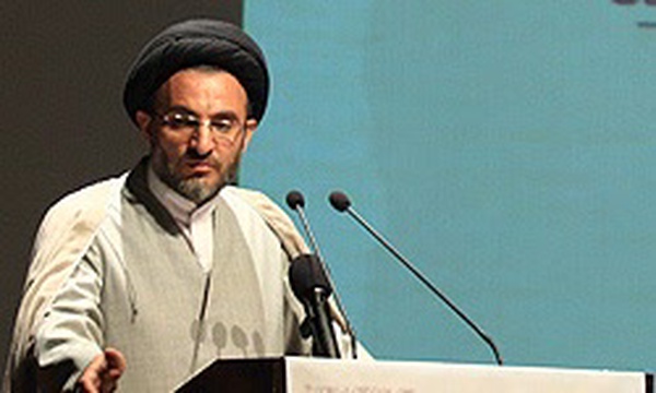 سخنرانی حجت الاسلام خاموشی در مراسم تجلیل از غلامرضا سازگار مداح اهل بیت(س)