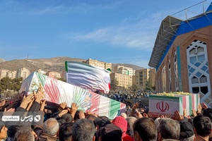 مراسم تشییع پیکر شهدای مدافع حرم سردار صادق امیدزاده، حسین محمدی و محمدامین صمدی در شهرک شهید محلاتی تهران