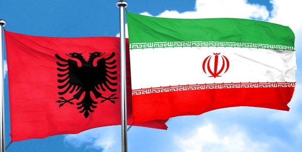 آلبانی و ایران