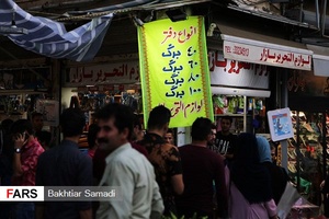 بازار لوازم التحریر در آستانه سال تحصیلی جدید