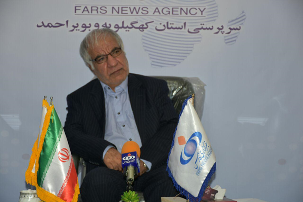 عریان 