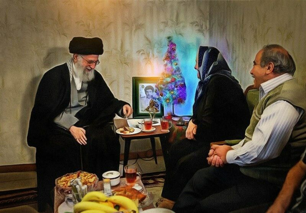  رهبر انقلاب 