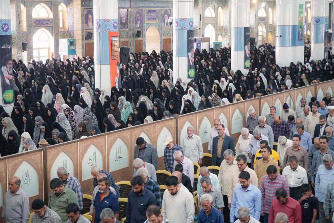 هشدار صریح امام جمعه کرمان به رئیس جمهور متوهم آمریکا