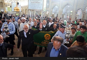 کاروان زیر سایه خورشید در حرم حضرت عبدالعظیم حسنی علیه السلام