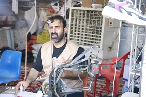 همراه با زوار و خادمان حسینی از نجف تا کربلا