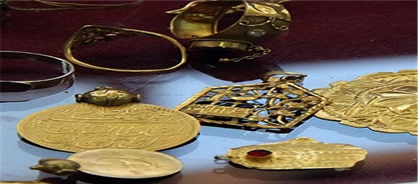 طلا و جواهرات اهدای به عتبات عالیات در شیراز