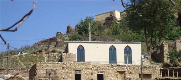 روستای کرینگان با زبان تاتی
