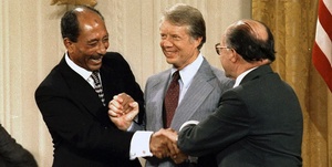 انور