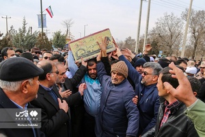 تشییع شهید گمنام در شهرک صنعتی شهرکرد