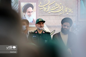حضور سردار حسن شاهوارپور و حجت الاسلام سید میثم موسوی در مراسم تشییع و خاکسپاری پیکر سردار شهید لجم اورک در ایذه