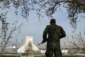 رزمایش اقتدار نوروزی پلیس در میدان آزادی تهران