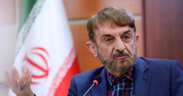 اقایی