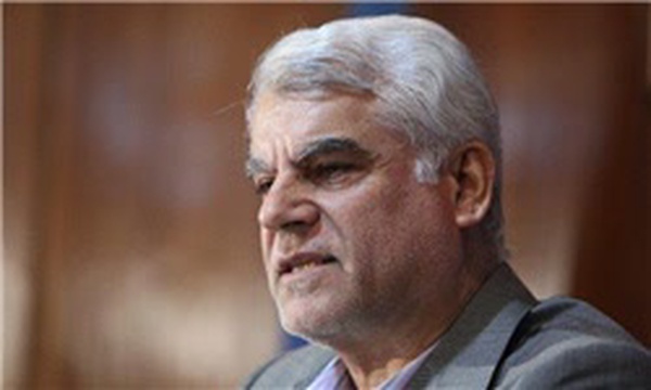 محمود بهمنی