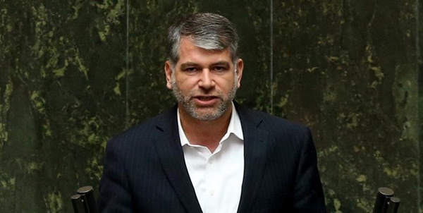 ساداتی نژاد