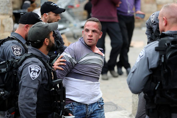ضرب و شتم فلسطینیان در قدس